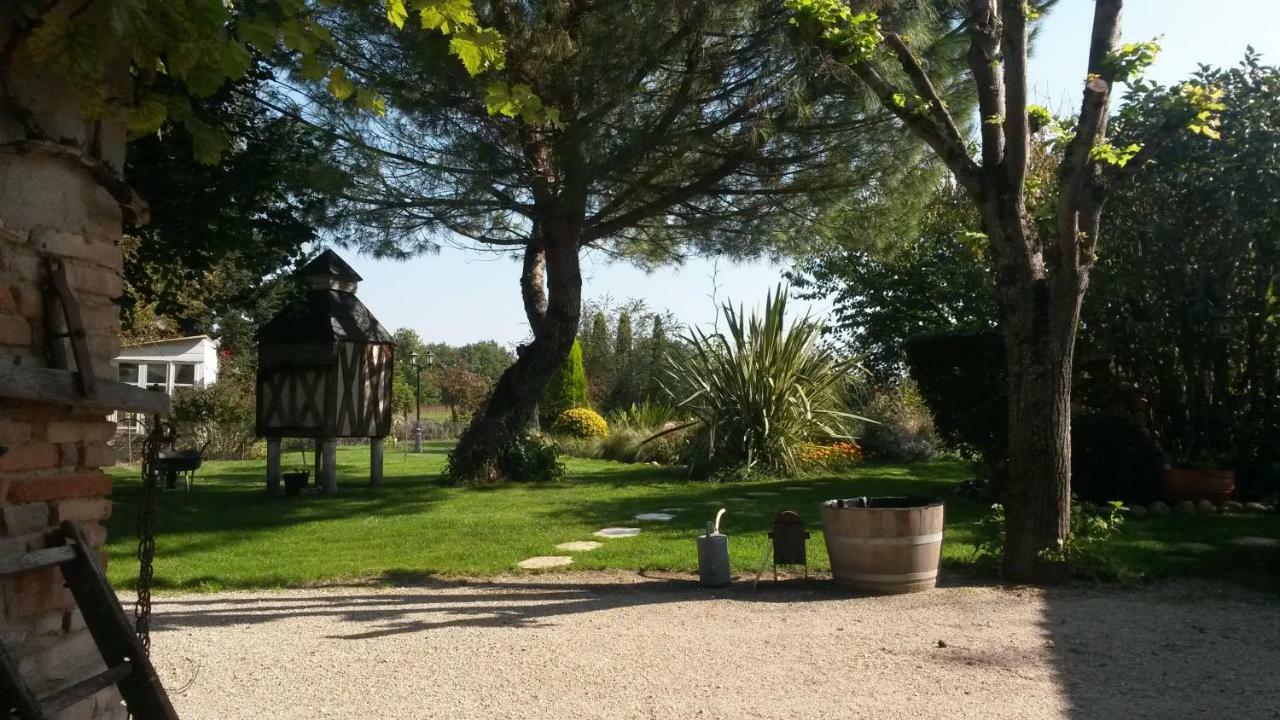 Le Clos De Saint Amour Montauban Buitenkant foto